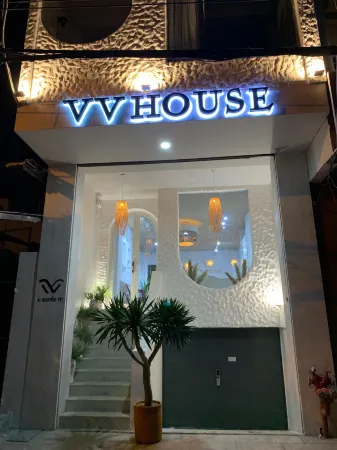 VV House Quy Nhon Homestay Отели рядом с достопримечательностью «University Quy Nhon»