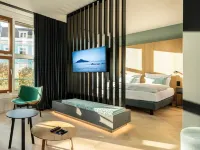 كليبر بوردينج هاوس - هامبورج ميشيل Hotels near محطة مترو باومفال