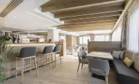 Hotel Cristina Wellness Relax - 바