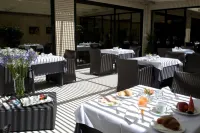 Hotel Leonardo Da Vinci - breakfast