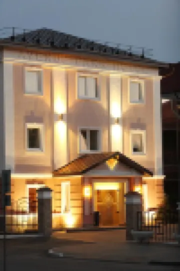 Avenue Park Hotel