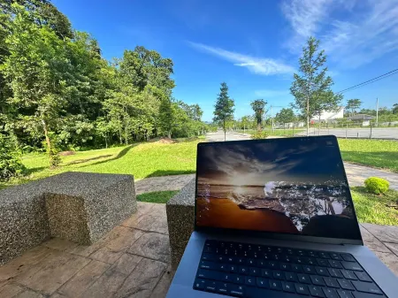 Ujana Escape Tanjong Malim Отели в г. Kerling