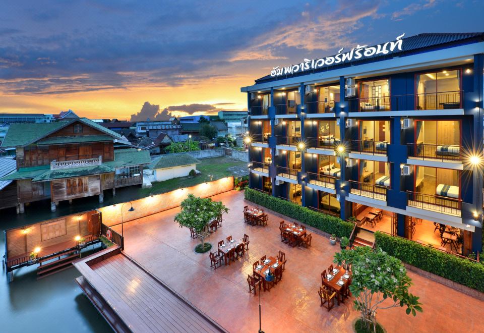 hotel overview picture