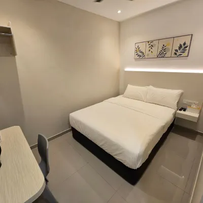 Seven Days Hotel โรงแรมใกล้แคคตัส วัลเลย์
