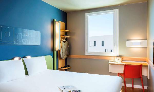 Ibis Budget Saint-Quentin-en-Yvelines Vélodrome