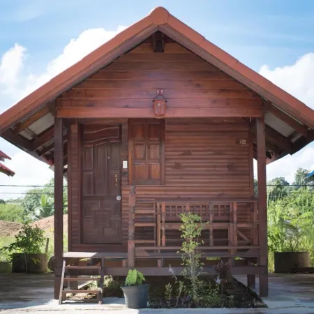 Talad Nam Klong Hae Resort