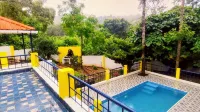 The Ishank Resorts, Yercaud Hills - Pools
