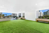 Qube Broadbeach Ocean View Apartments