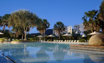 Pacific Bay Resort