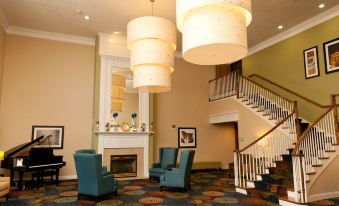 Holiday Inn Express & Suites Bloomington - Normal