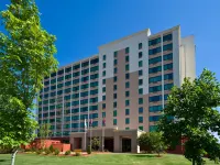 Crowne Plaza MEMPHIS DOWNTOWN by IHG Hotels near North Memphis
