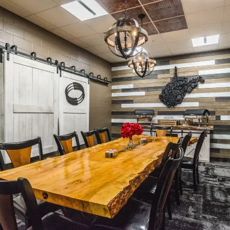 Holiday Inn & Suites CHARLESTON WEST by IHG