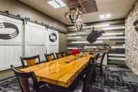 Holiday Inn & Suites CHARLESTON WEST by IHG - Breakfast