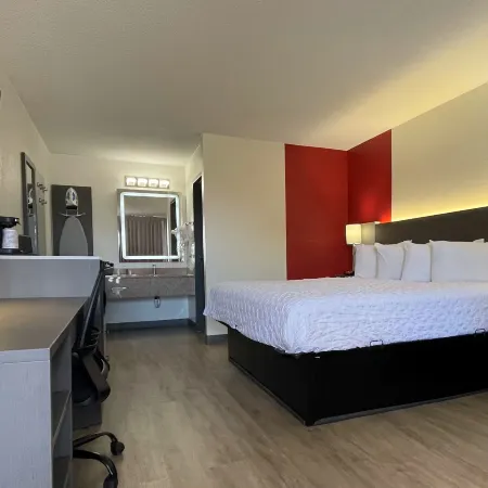 Ramada by Wyndham Harrisonburg