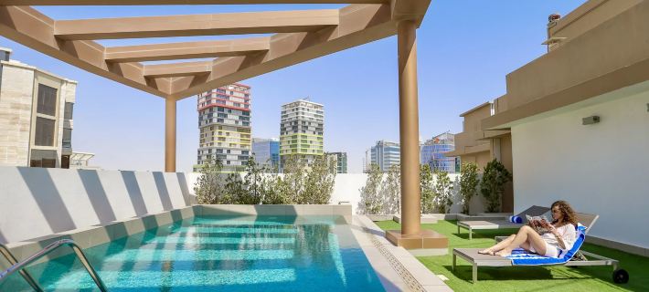 Staybridge Suites DOHA LUSAIL by IHG Ξενοδοχεία στην πόλη Ντόχα