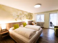 Schiebenrothenhof Hotels in Simonswald