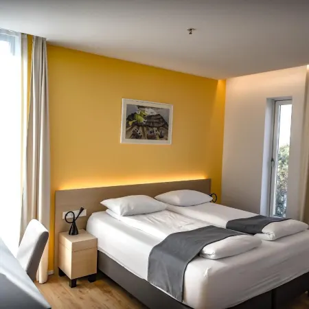 Hotel South Coast