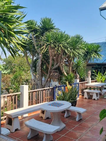 รูปภาพของสวัสดีสีชัง รีสอร์ท