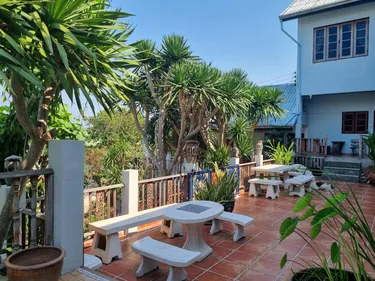 รูปภาพของสวัสดีสีชัง รีสอร์ท