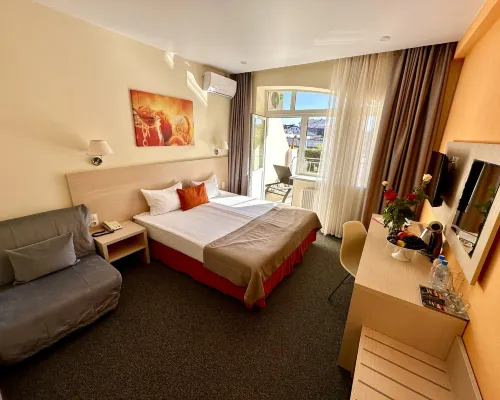 Mandarin Hotel Hotels in Anapa