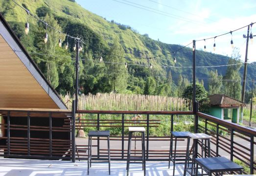 2. 이스타나 브로모..