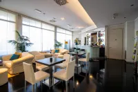 Hotel Cavour by Lvg Hotel Collection