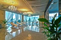 Hotel Rzeszów - ที่มีสปา