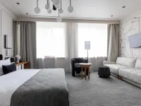 Select Hotels near Millionka