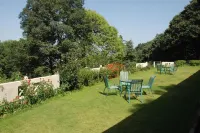 Alasia Hotel Hotels near Christ Church, Kasauli