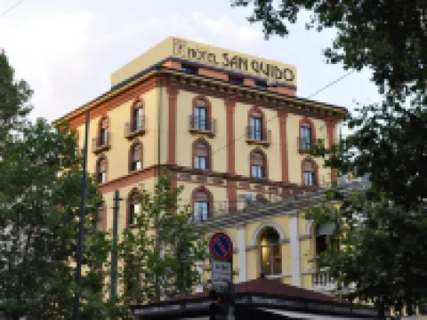 聖桂多飯店 唐人街附近的飯店