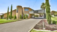 Cottonwood Motor Inn