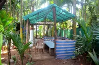 Ballaleshwar Cottage - de playa