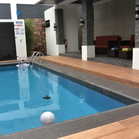Andeo Suites