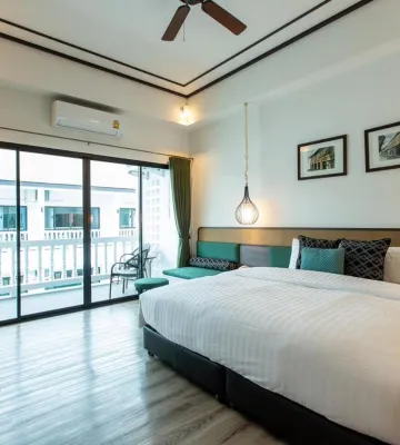 ห้องวิวสระว่ายน้ำ ห้องพักปลอดบุหรี่(เตียงควีนไซส์)