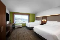 Holiday Inn Express CHARLESTON-CIVIC CENTER by IHG - parking