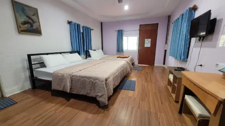 Sawan Srang Nang Kaew Отели в г. Pak Thong Chai