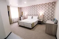 Hotel Gorizont