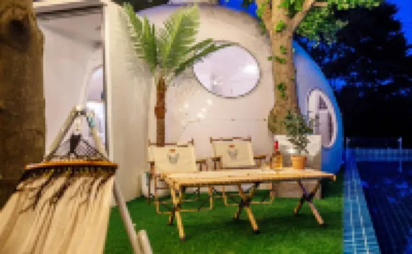 Sunrise Hill Poolvilla