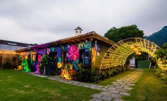Yes Please! Hostel