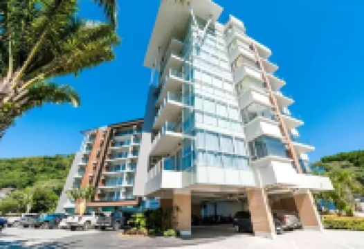 Chic Condo Karon by Resava