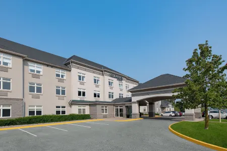 Four Points by Sheraton Barrie