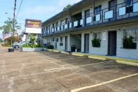 Budget Inn Jonesboro - Motel