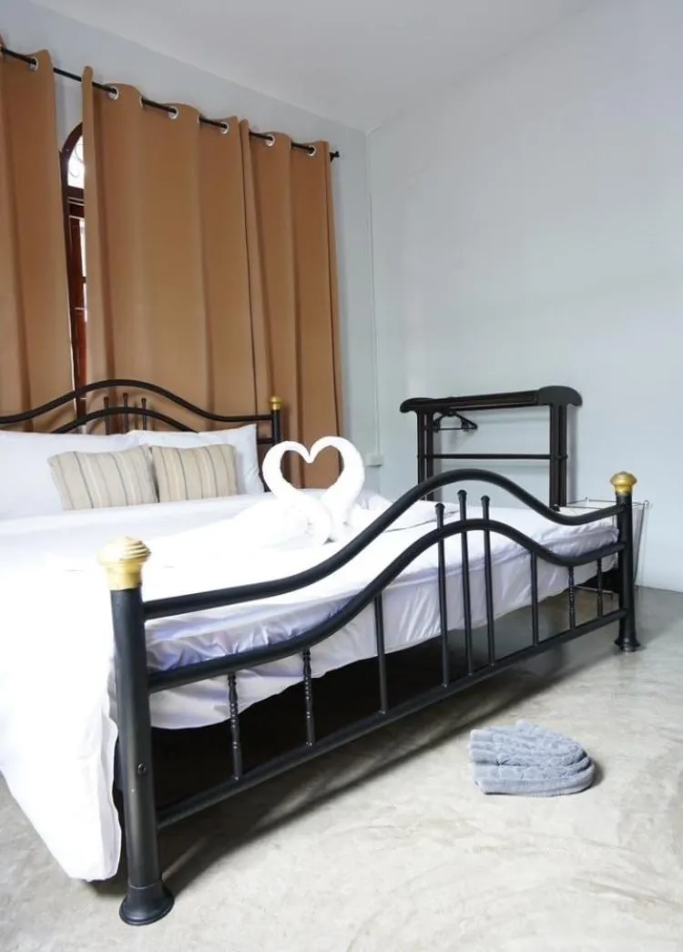 ห้องบัดเจท เตียงใหญ่ 1 เตียง