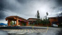Best Western Lake Lucille Inn - 駐車場
