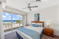 La Mer Sunshine Beachfront - balcony
