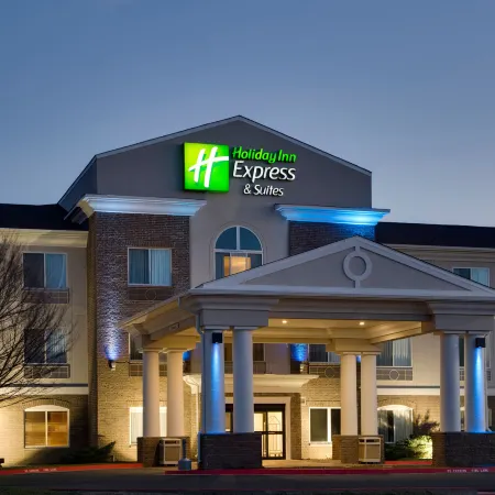 Holiday Inn Express & Suites Oklahoma City - Bethany Отели рядом с достопримечательностью «Гольф-поле "Лейк Хефнер"»