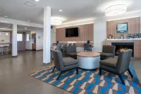 Microtel Inn & Suites by Wyndham Moorhead Fargo Area Hotels in Moorhead