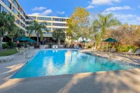 La Quinta Inn & Suites by Wyndham New Orleans Airport Hotels in Kenner