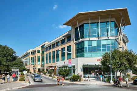 SpringHill Suites Austin the Domain Area Отели рядом с достопримечательностью «Microelectronics Research Center Department of Electrical and Computer Engineering»