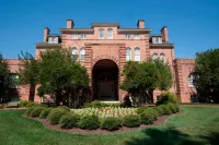 Raleigh Marriott Crabtree Valley Hotels in House Creek
